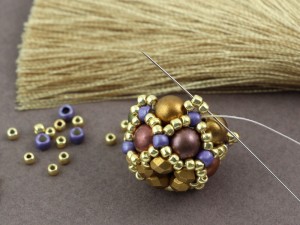 czapeczka z round beads tutorial