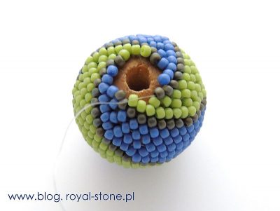 Modernity - wisior z beaded balls - tutorial royal-stone.pl